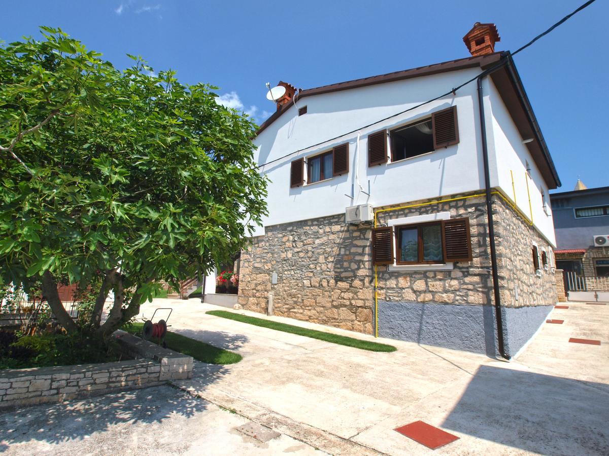 Apartamento Apartmenst Slavica 1654 Ližnjan Exterior foto